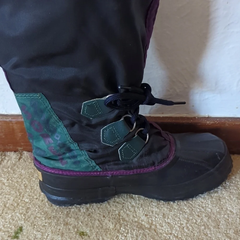 SOREL “FREESTYLE THERMO PLUS” BOOTS, WOMEN’S size 6 Vintage 90s